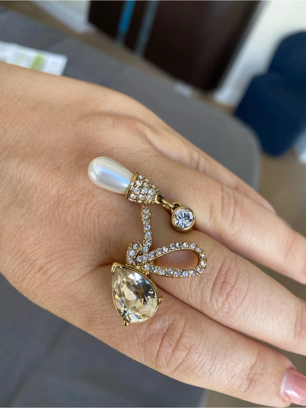 Oscar de la Renta Gold Crystal Bow Ring with Pearl Drop